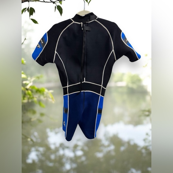 Slippery When Wet Suit Adult Large - Picture 5 of 12